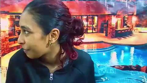 indiansexybutt4u2luv online show from 06-03-26, 05:21