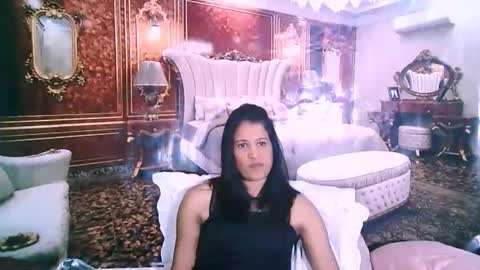 Snapshot of indiansexysmyle chatting on 10-30-25, 03:13 Azi online show from 10-30-25, 03:13