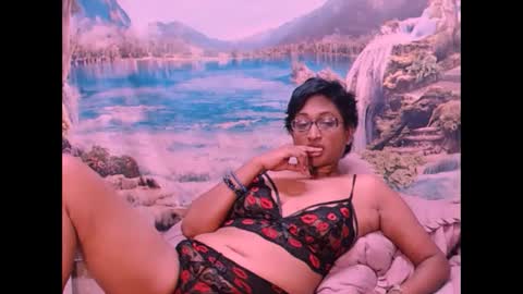 Snapshot of indianspicy69 chatting on 02-15-25, 01:31 Shreya online show from 02-15-25, 01:31