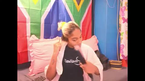 Snapshot of indiansumaya29 chatting on 02-22-26, 05:30 indiansumaya29 online show from 02-22-26, 05:30