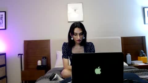 Snapshot of indiantransgirlillinois chatting on 03-02-25, 06:27 Indiantransgirlillinois online show from 03-02-25, 06:27
