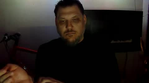 Snapshot of indigolvr chatting on 02-16-25, 05:04 BroLOU online show from 02-16-25, 05:04