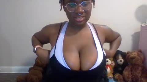 Snapshot of indikablue02 chatting on 05-19-26, 11:33 indikablue02 online show from 05-19-26, 11:33