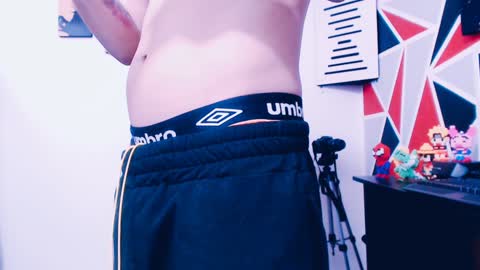 Snapshot of indomitablebeast chatting on 01-15-25, 04:21 matias online show from 01-15-25, 04:21