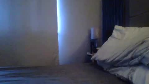 Snapshot of inex43_77 chatting on 12-15-25, 01:04 Check my wishlist below. online show from 12-15-25, 01:04