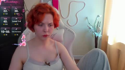 Ilona online show from 06-10-26, 01:39