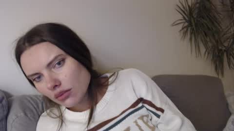 Snapshot of infinitiq45 chatting on 12-30-24, 08:58 Sweet girl online show from 12-30-24, 08:58