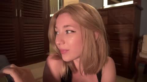 Alexa..  Inst     Fansly infinitysoul  online show from 03-04-25, 05:03