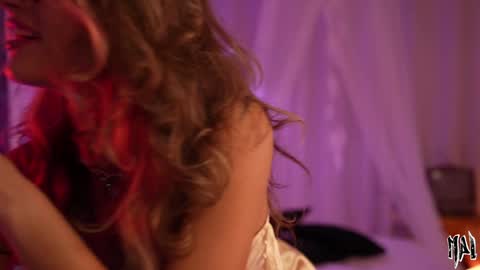 MAL ---  online show from 10-30-25, 08:09