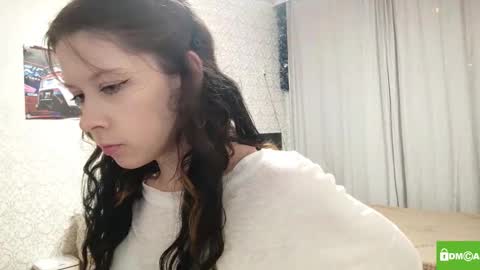 Emma online show from 10-22-25, 12:38
