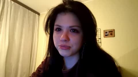 Mia online show from 03-07-26, 03:20