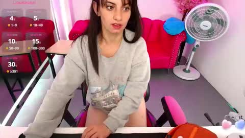 Ingrid online show from 10-19-25, 03:56