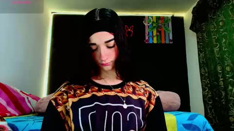 Ingrid Zese online show from 03-15-26, 06:47