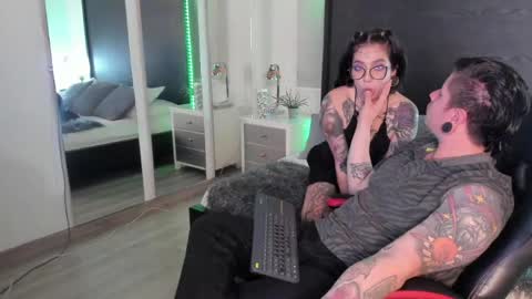 Snapshot of inkedsinners_ chatting on 05-15-26, 03:57 inkedsinners_ online show from 05-15-26, 03:57
