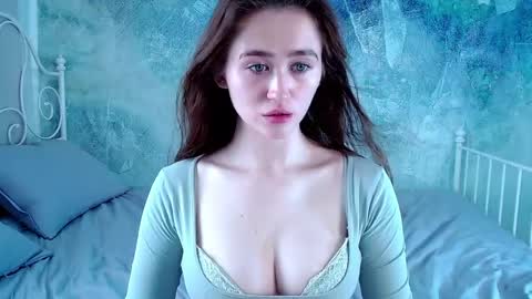 Lina online show from 04-04-26, 08:56