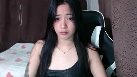 Snapshot of innocent_bianca chatting on 03-28-26, 04:50 bianca online show from 03-28-26, 04:50