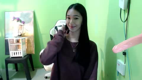 Reign online show from 10-25-25, 12:45