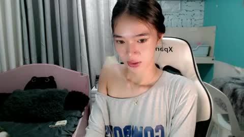 Reign online show from 04-10-26, 03:39