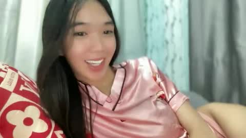 Snapshot of innocent_reign69 chatting on 05-11-26, 11:49 Reign online show from 05-11-26, 11:49
