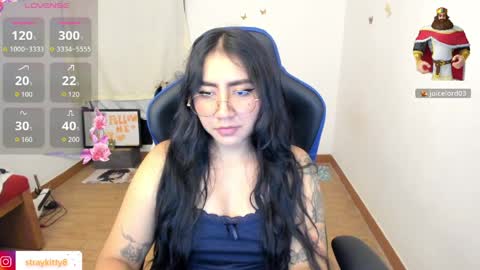 Luna        online show from 04-09-26, 11:32