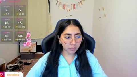 Snapshot of innocentchurchgirlll chatting on 06-10-26, 02:01 Luna online show from 06-10-26, 02:01