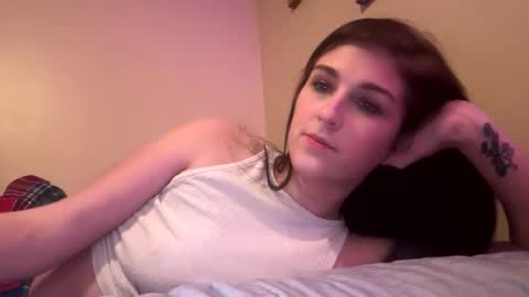 Snapshot of innocentlilsarah chatting on 02-06-26, 03:00 innocentlilsarah online show from 02-06-26, 03:00