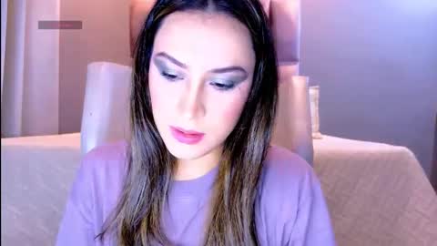 Innoocent Luna online show from 01-12-26, 01:33