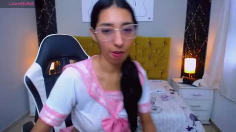 Snapshot of inocent_luna chatting on 06-28-26, 09:32 Luna moon online show from 06-28-26, 09:32