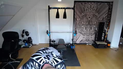 Snapshot of insanemaxxx chatting on 12-02-24, 09:35 insanemaxxx online show from 12-02-24, 09:35