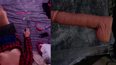 Snapshot of insatiablecpl333 chatting on 02-12-25, 08:40 InsatiableCpl333 online show from 02-12-25, 08:40