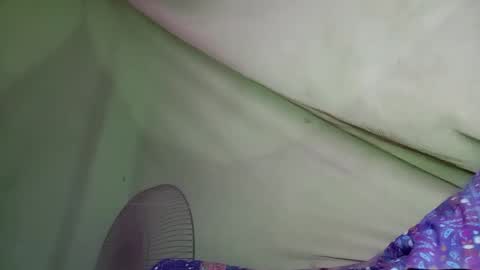 Snapshot of interne8famous chatting on 11-06-25, 01:56 interne8famous online show from 11-06-25, 01:56