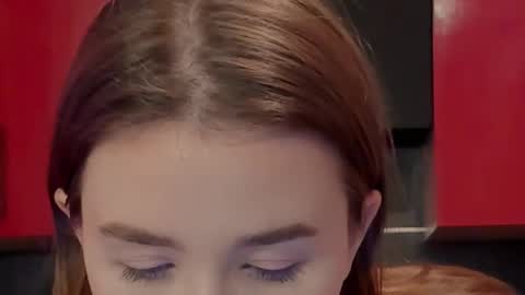 Bernadette  Join  online show from 03-12-25, 03:40