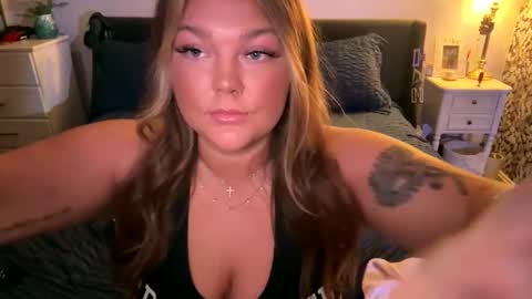 Snapshot of interracialfun379687 chatting on 04-18-26, 04:49 interracialfun379687 online show from 04-18-26, 04:49