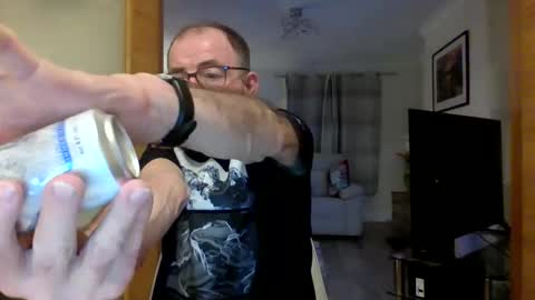 Snapshot of inthemood63 chatting on 06-05-26, 11:21 inthemood63 online show from 06-05-26, 11:21