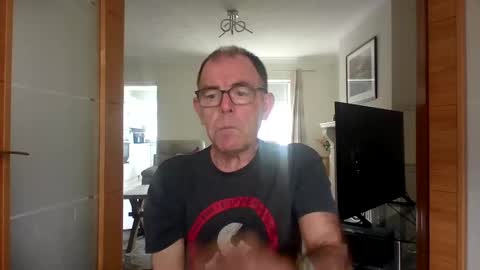 Snapshot of inthemood63 chatting on 06-09-26, 04:40 inthemood63 online show from 06-09-26, 04:40