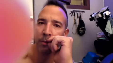 Snapshot of intheshadowxxx chatting on 06-20-26, 02:47 intheshadowxxx online show from 06-20-26, 02:47