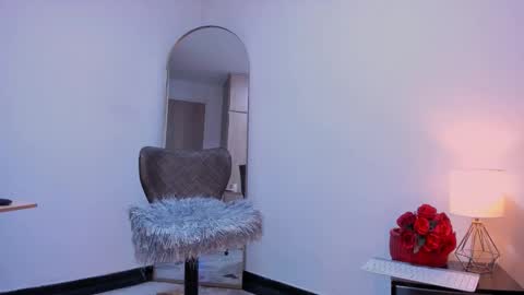 Pantyhose Queen online show from 03-24-26, 08:03