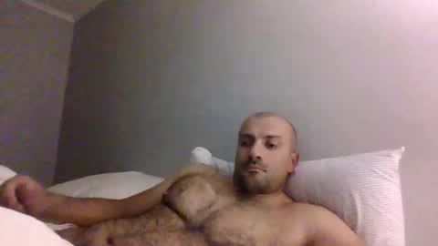 Snapshot of intolder35 chatting on 04-21-26, 12:22 intolder35 online show from 04-21-26, 12:22