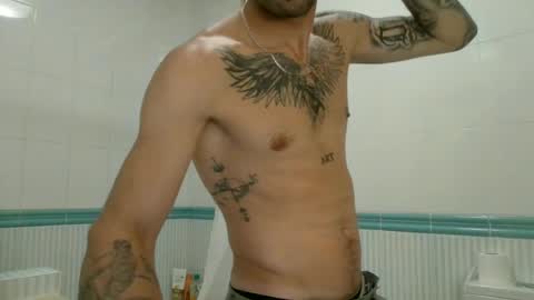 Snapshot of intothekinky chatting on 06-24-26, 06:51 intothekinky online show from 06-24-26, 06:51