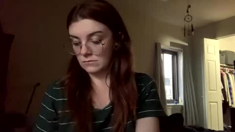 Snapshot of intothewoodswego chatting on 03-10-26, 10:59 IntoTheWoodsWeGo online show from 03-10-26, 10:59