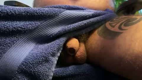 intressiert online show from 12-19-25, 08:32