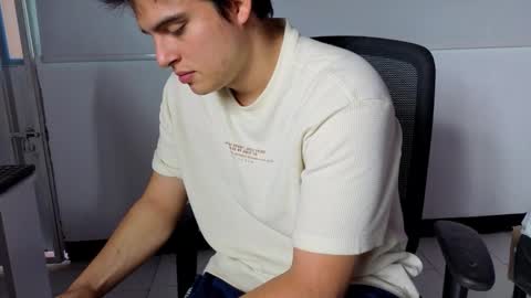 invincible200 online show from 10-13-25, 01:33