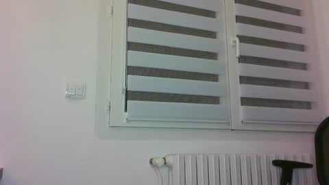 ipattyrri online show from 11-18-25, 09:41