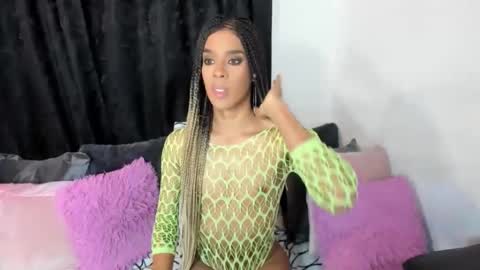 Irene Aguirre online show from 03-08-25, 11:28