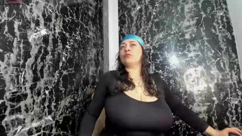 Irenne Wilson Online 0700 to 1400 gmt-5 online show from 11-13-25, 12:37