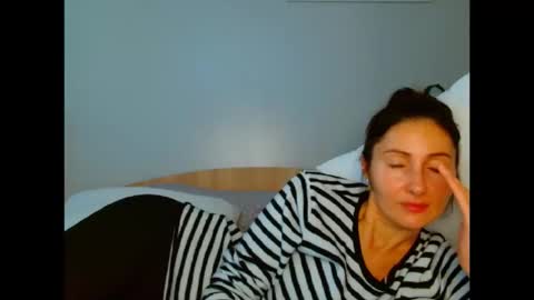 irina online show from 11-28-25, 09:56