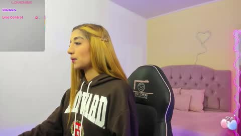 Snapshot of irina_tay1 chatting on 01-12-26, 03:01 IRINA online show from 01-12-26, 03:01