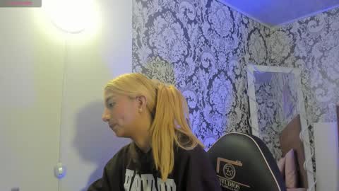 Snapshot of irina_tay1 chatting on 02-25-26, 03:16 IRINA online show from 02-25-26, 03:16