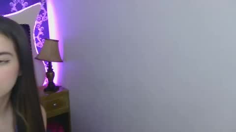 Snapshot of irinavans chatting on 12-12-24, 07:04 online show from 12-12-24, 07:04