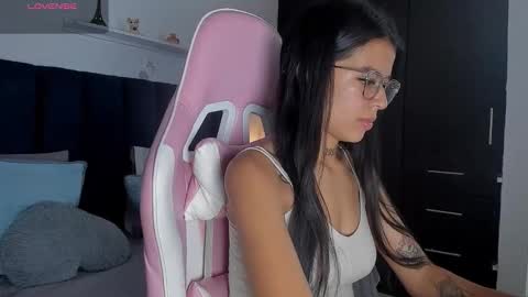 Snapshot of iris8_ chatting on 01-07-26, 02:08 iris8_ online show from 01-07-26, 02:08